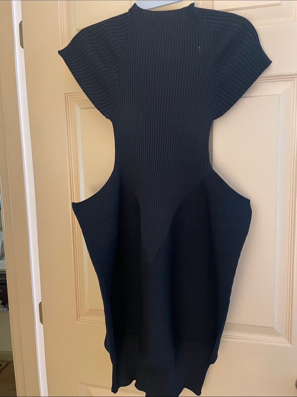 ISSEY MIYAKE EXUBERANCE DRESS  Black  stretchy KNIT fabric JP2 , US S/M